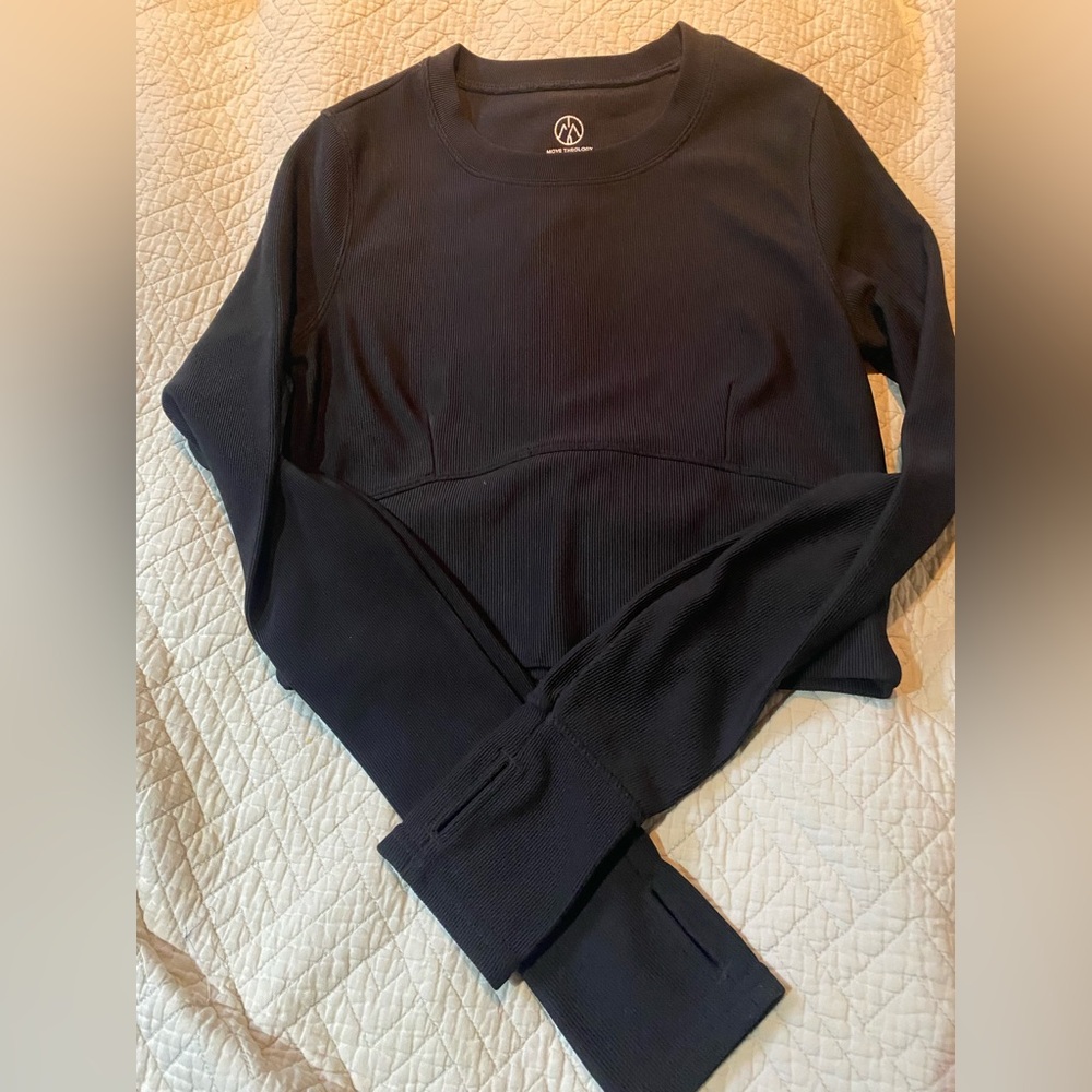 Womens long sleeve crop top workout shirt size medium
